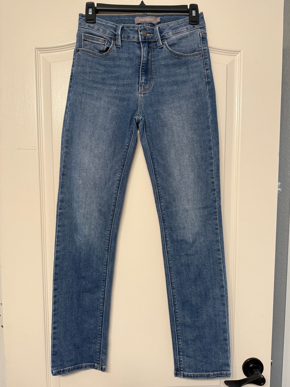 Just USA Straight Leg Jeans Women’s Size 4 High Rise Medium Wash Denim